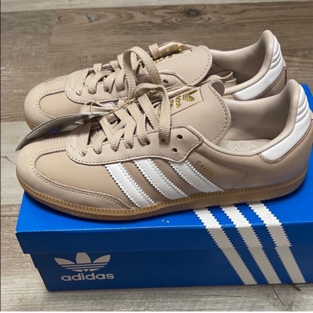 NWT Adidas Samba OG Wonder Taupe with White - Picture 2 of 5